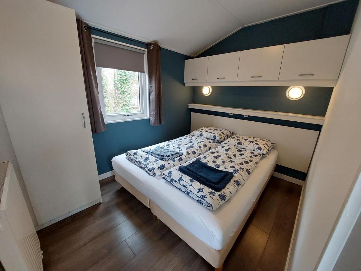 Modern En Chic Chalet Tot 4 Personen Op De Veluwe Recreatiepark De Oude Driest Putten Dış mekan fotoğraf