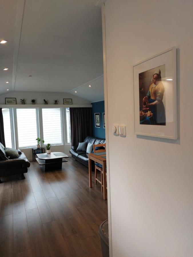 Modern En Chic Chalet Tot 4 Personen Op De Veluwe Recreatiepark De Oude Driest Putten Dış mekan fotoğraf